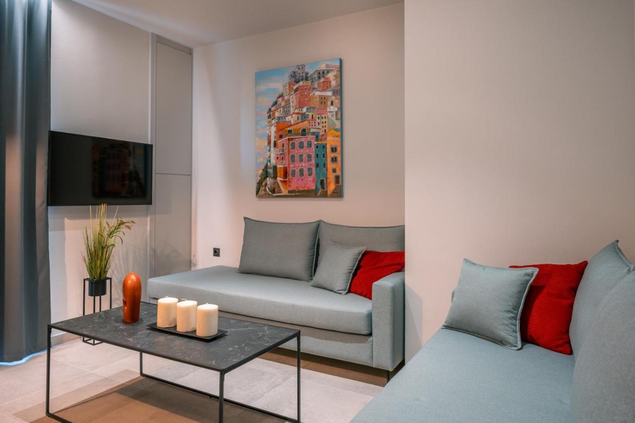 Brand New Suites In City Center Heraklion (Crete) Exterior foto